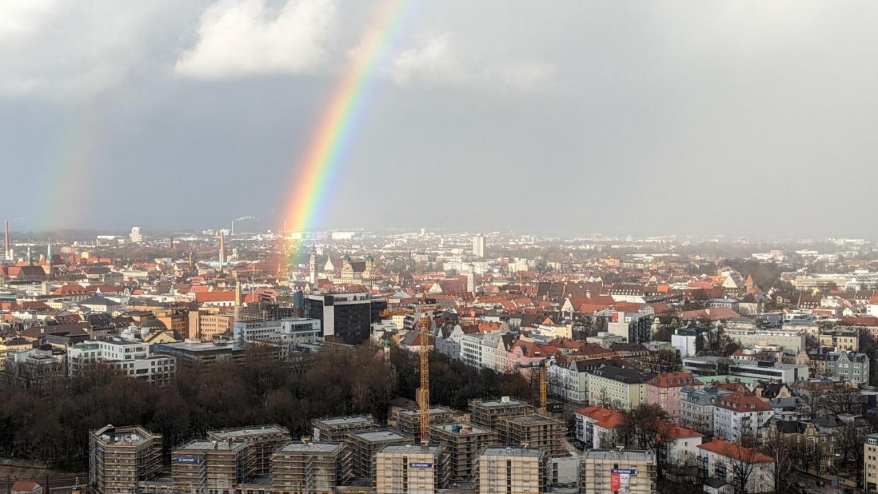 Royal - Sky - Suite Augsbourg Extérieur photo